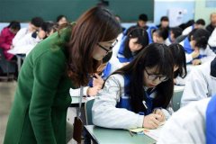 藝術(shù)高中學(xué)生如何在高考前對文化課復(fù)習(xí)的重點(diǎn)和難點(diǎn)進(jìn)行攻克