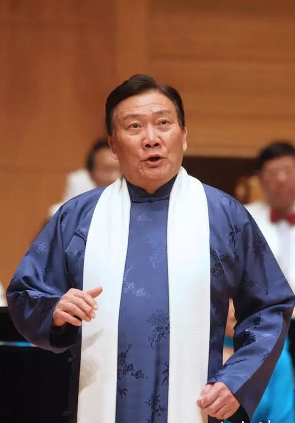 華唐藝術(shù)高中名師教授姜嘉鏘