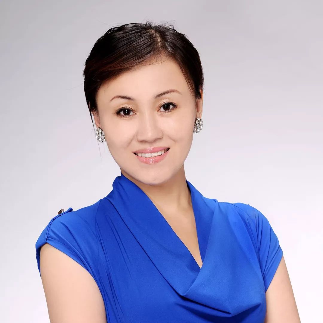 華唐藝術(shù)高中名師教授孫艷紅