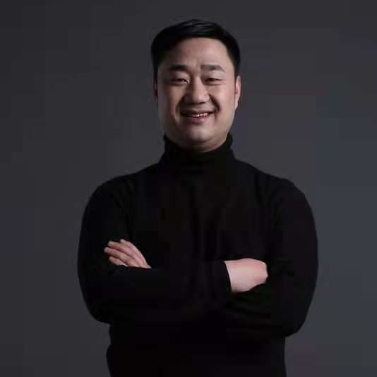 美術(shù)教師 袁世濤