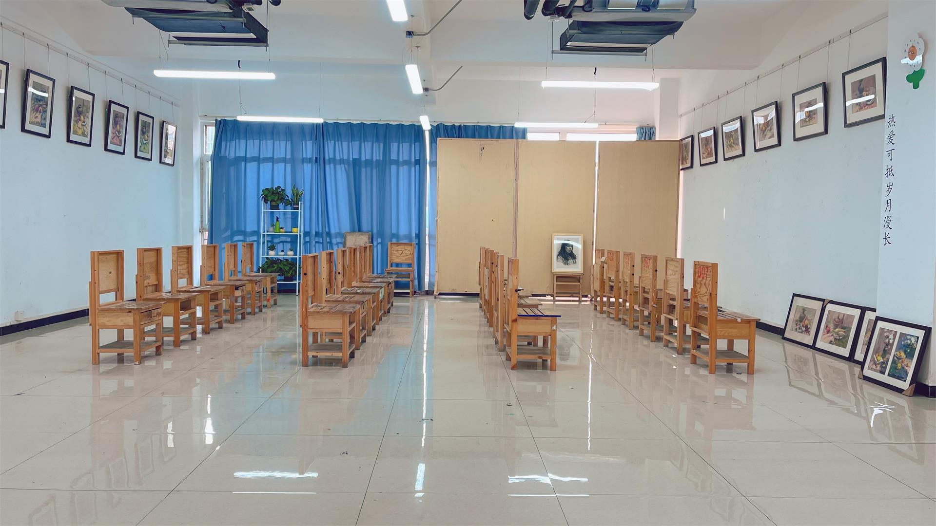 畫(huà)室小尺寸.jpg